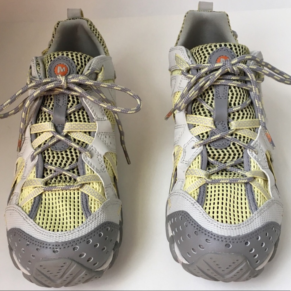 NWOT Merrell Hiking Shoes